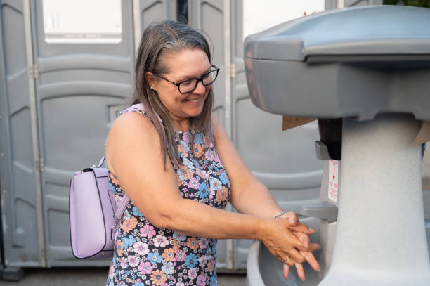 Affordable portable toilet rental in Raceland, KY